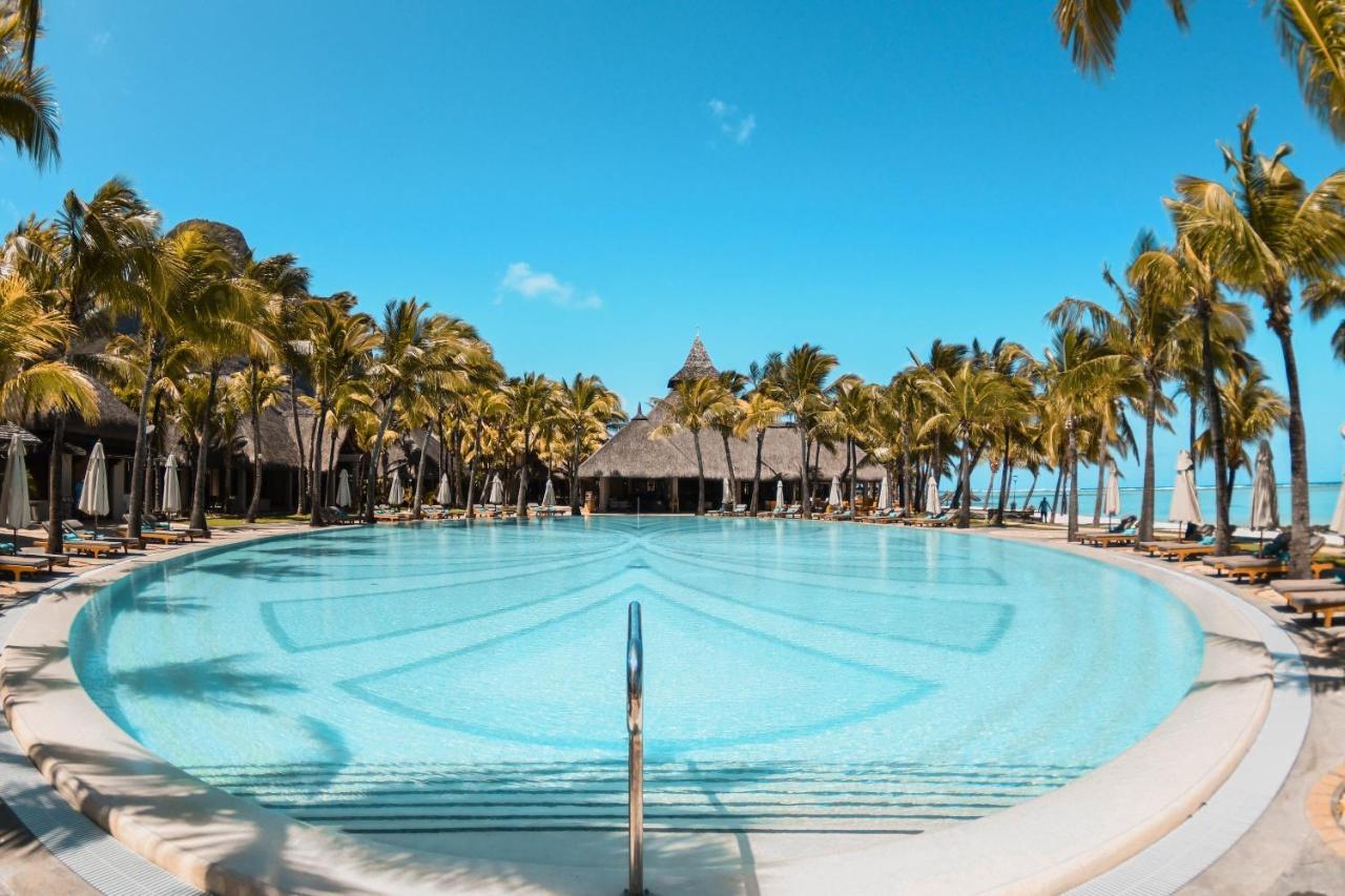Paradis Beachcomber Golf Resort & Spa Le Morne Bagian luar foto