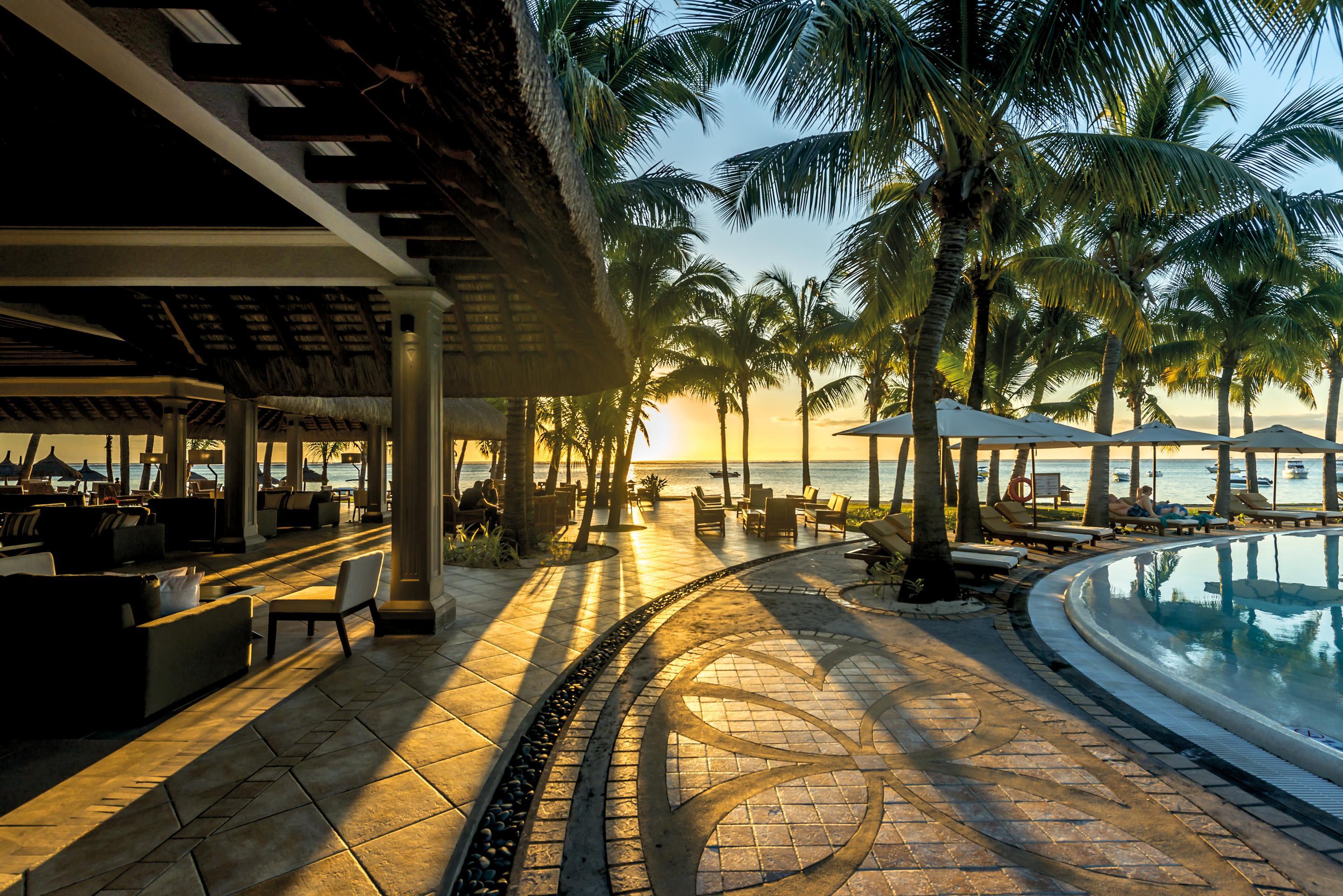 Paradis Beachcomber Golf Resort & Spa Le Morne Bagian luar foto