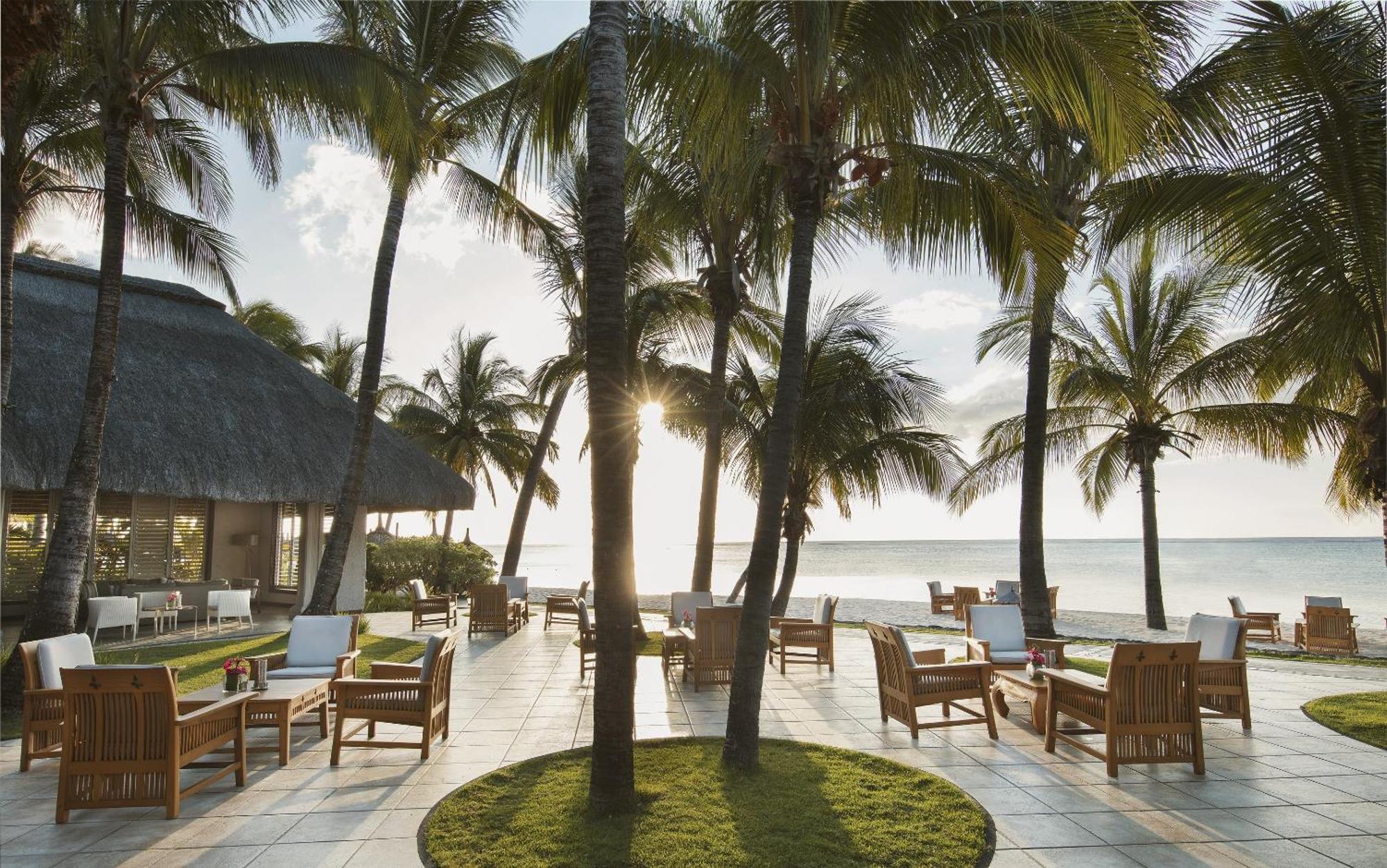 Paradis Beachcomber Golf Resort & Spa Le Morne Bagian luar foto