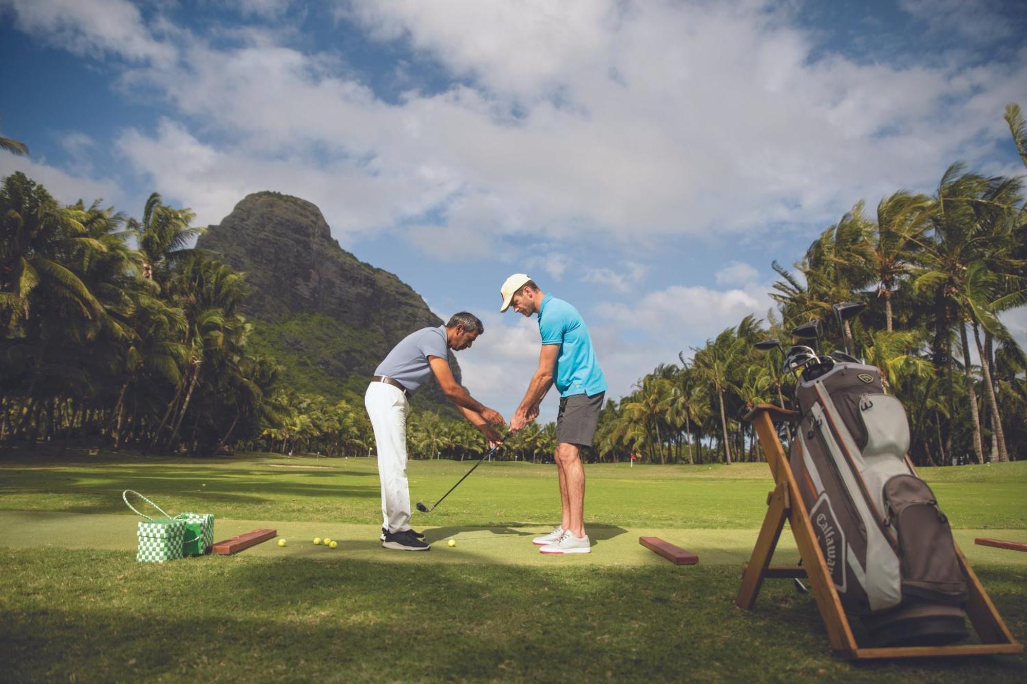 Paradis Beachcomber Golf Resort & Spa Le Morne Bagian luar foto